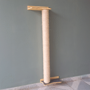 Arranhador em Madeira de Pinus e Sisal Natural